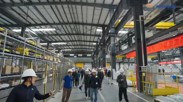 H&ugrave;ng Việt Tech visits to AUXSOL's manufacturing facilities